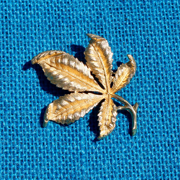 1960s Sarah Coventry Gold Chestnut Leaf Brooch