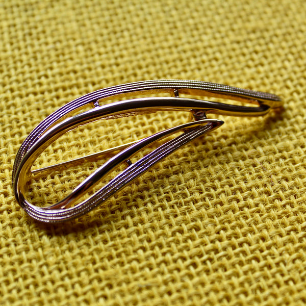 Sarah Coventry Stunning Brooch 1958