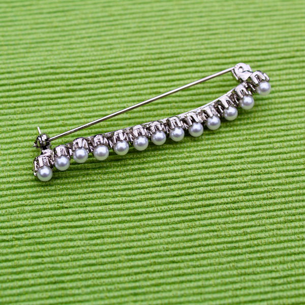 Pearl Bar Pin