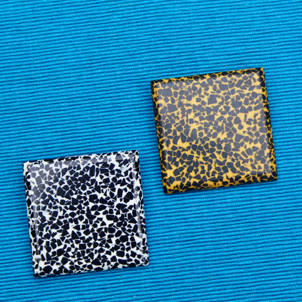 Random Mosaic Pattern Brooch