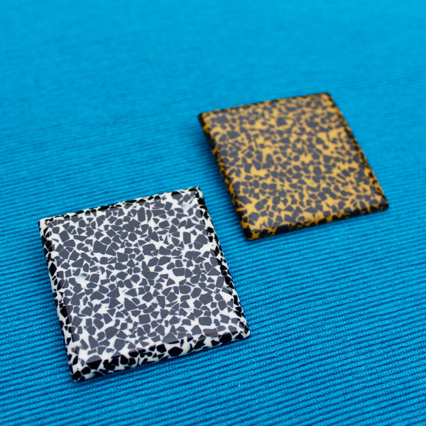 Random Mosaic Pattern Brooch