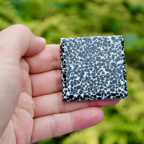 Random Mosaic Pattern Brooch