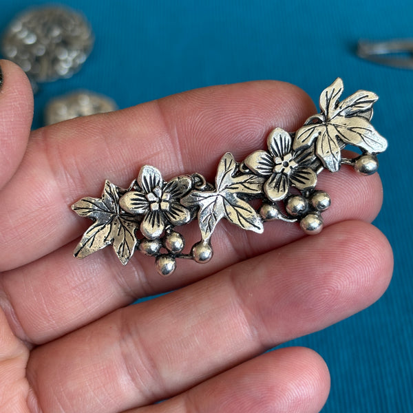 COLLECTOR'S DROP - Silver Brooches