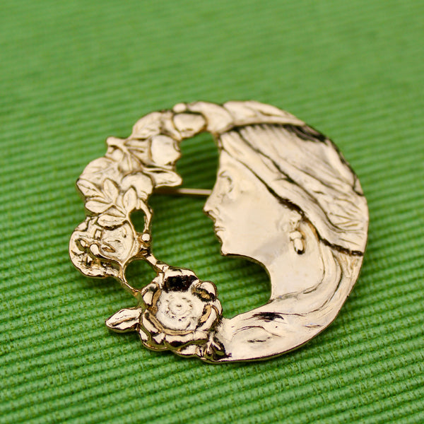 Art Nouveau Gold Cameo Brooch