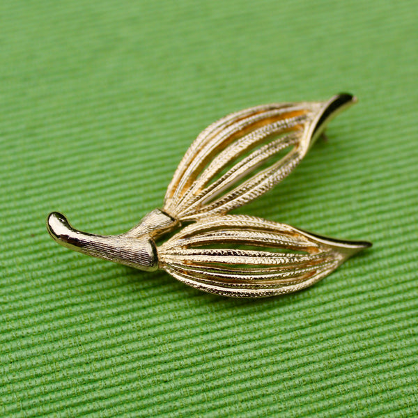 Double Gold Leaf Brooch