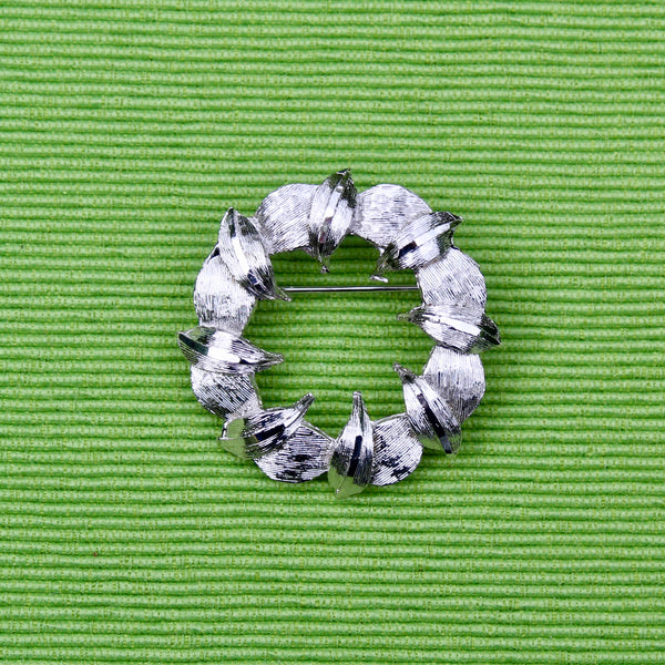 Modernist Silver Wreath Brooch