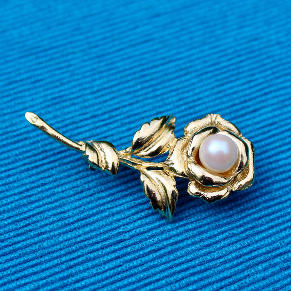 Rose with Pearl Brooch