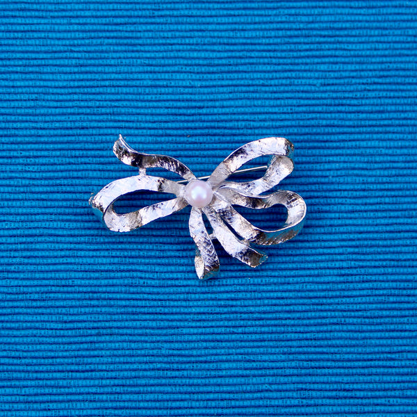 Silver Bow Brooch