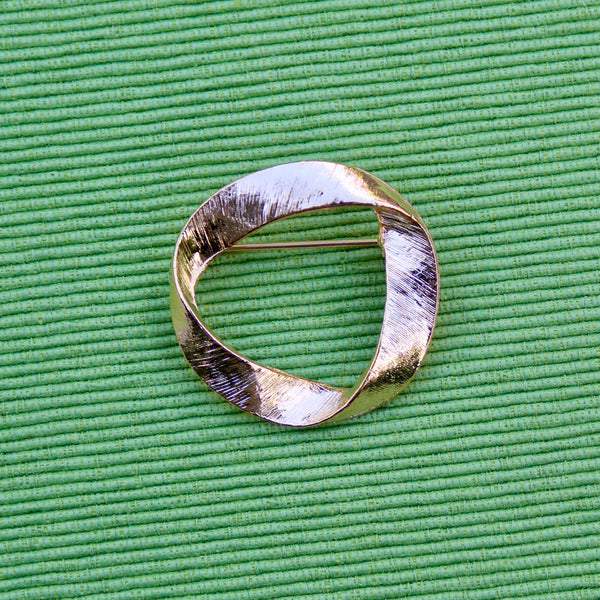Mobius Swirl Brooch