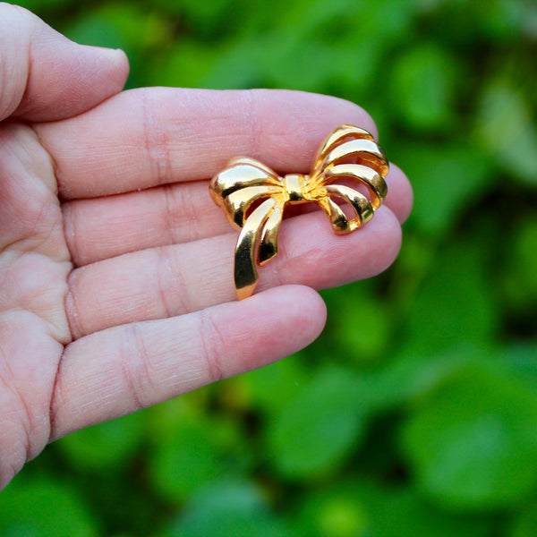 Gold Bow Brooch