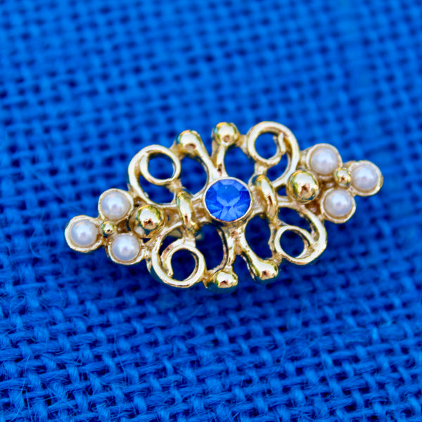 Tiny Blue with Pearls