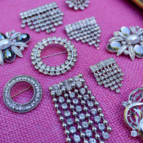 Silver Sparkle Clear Cabochon Brooch