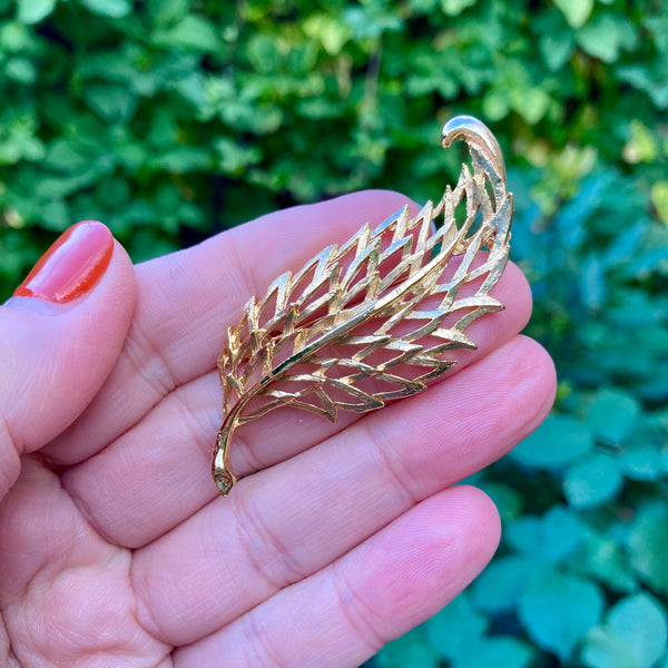 Gold Variegated Leaf Brooch