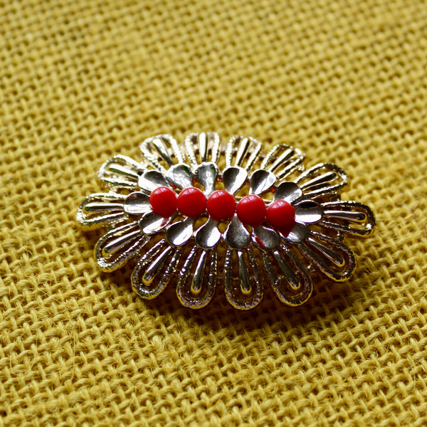 Sarah Coventry Coral and Gold Brooch 1960s