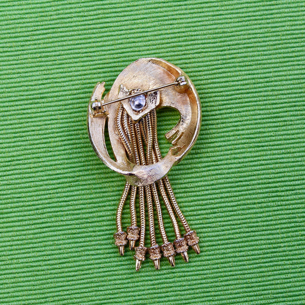 Unsigned Gold Chain Brooch