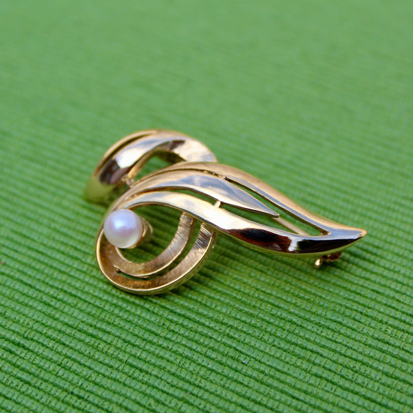 Pearl Twist Stripe Brooch
