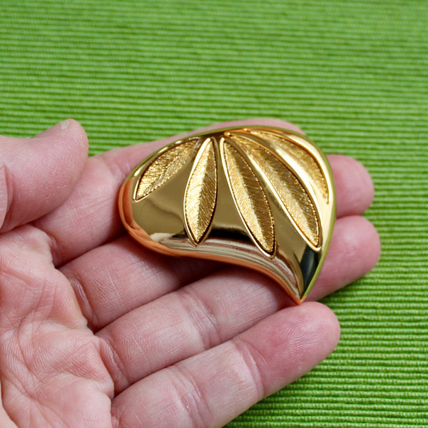 Orena Paris Leaf Brooch in Gold