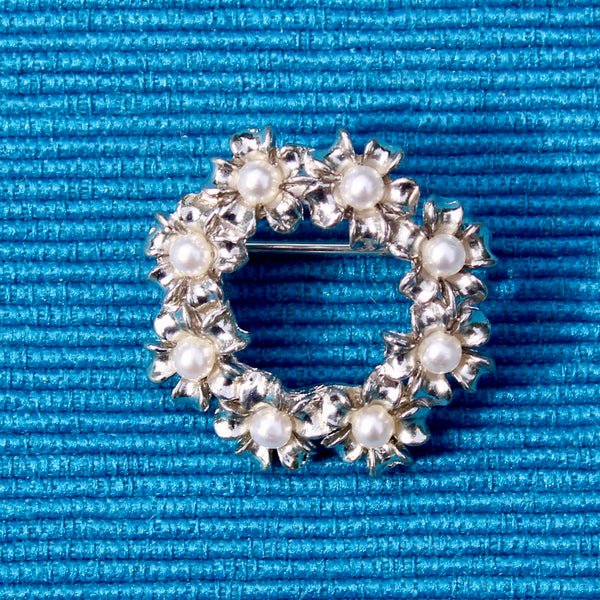 Pearl and Silver Wreath Brooch