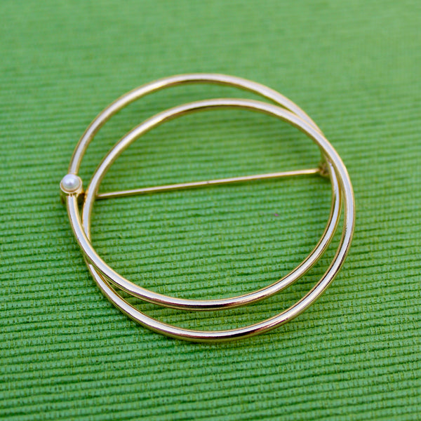 70s Spiral Brooch with Pearl