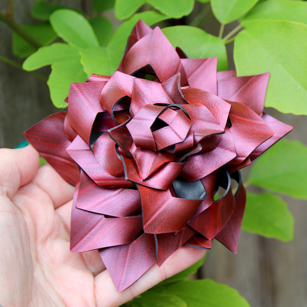 KTCD Rubber Corsage Red Large