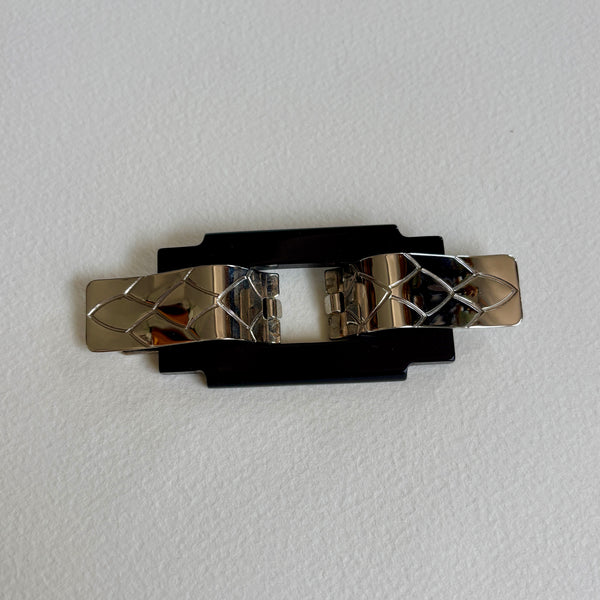 80s Black and Silver Collar Clip