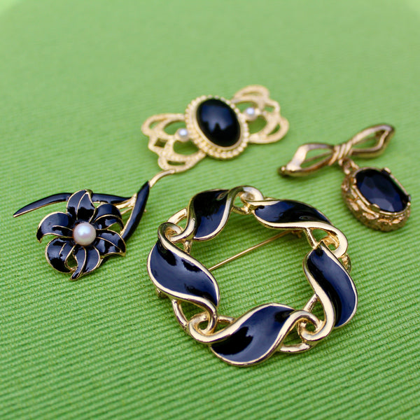 Black Gold Flower Brooch