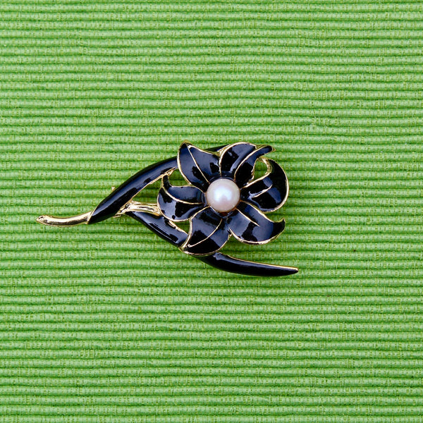 Black Gold Flower Brooch