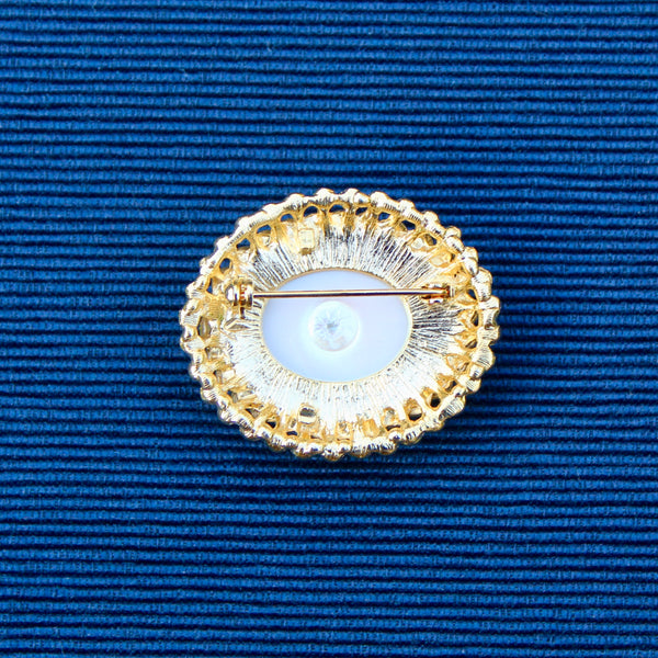 Faux Pearl Oval