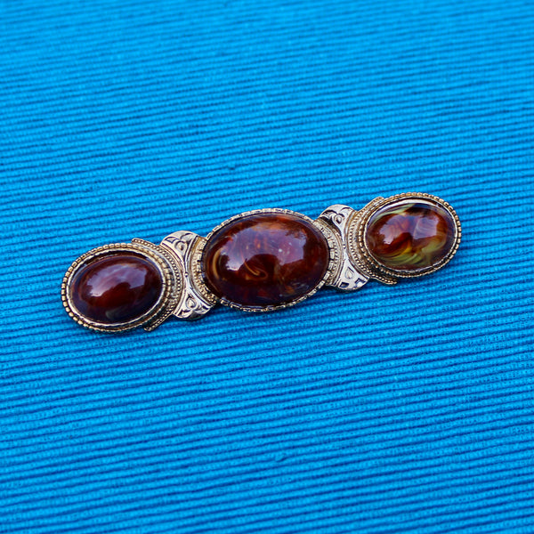 Agate Brown Trio Brooch