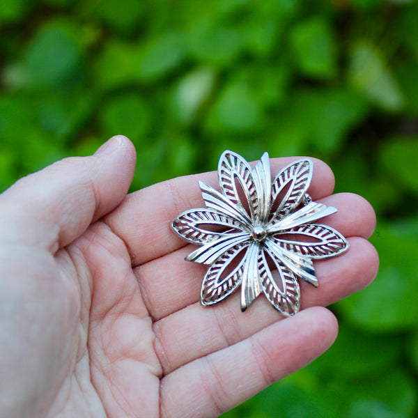 Silver Winter Flower Brooch