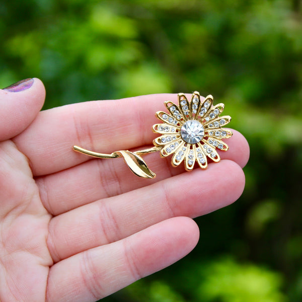 Rhinestone Daisy Brooch