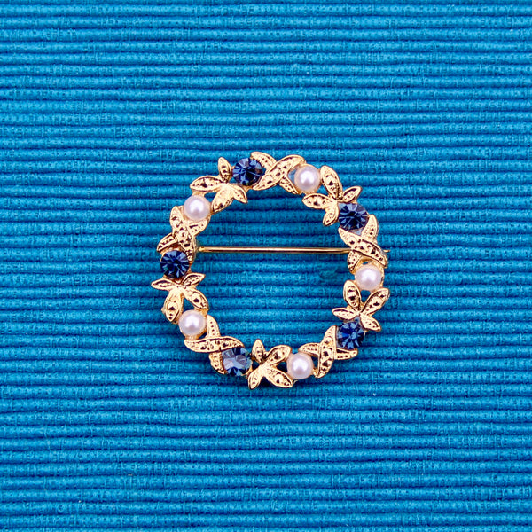 Pearl and Blue Wreath Brooch
