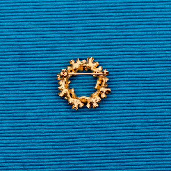 Blue and Clear Wreath Brooch