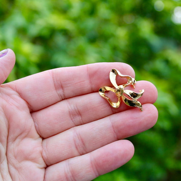 Tiny Gold Bow Pin