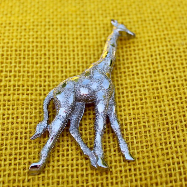 Dark Silver Giraffe Brooch