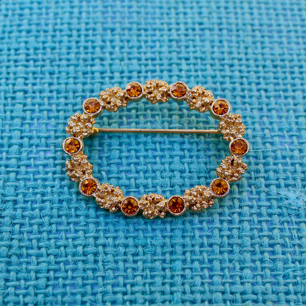 Topaz Gold Wreath Brooch