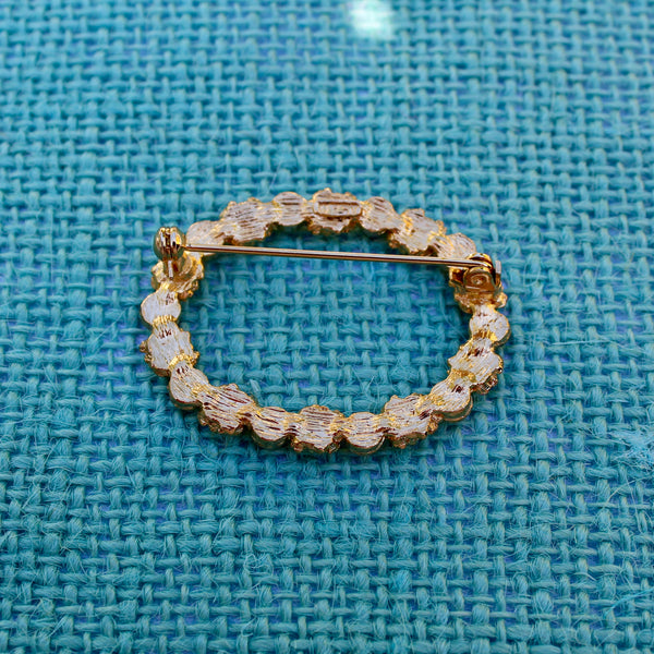 Topaz Gold Wreath Brooch