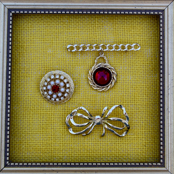 Red and Pearl Disc Trio