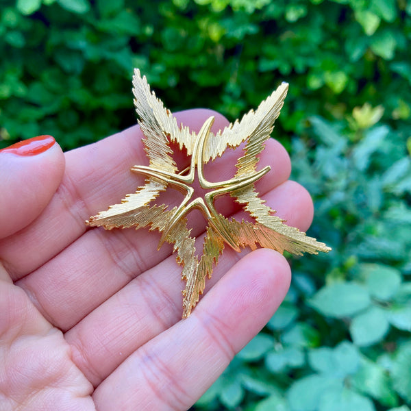 Double Gold Starfish Brooch