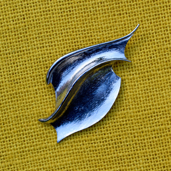 Silver Modernist Wave